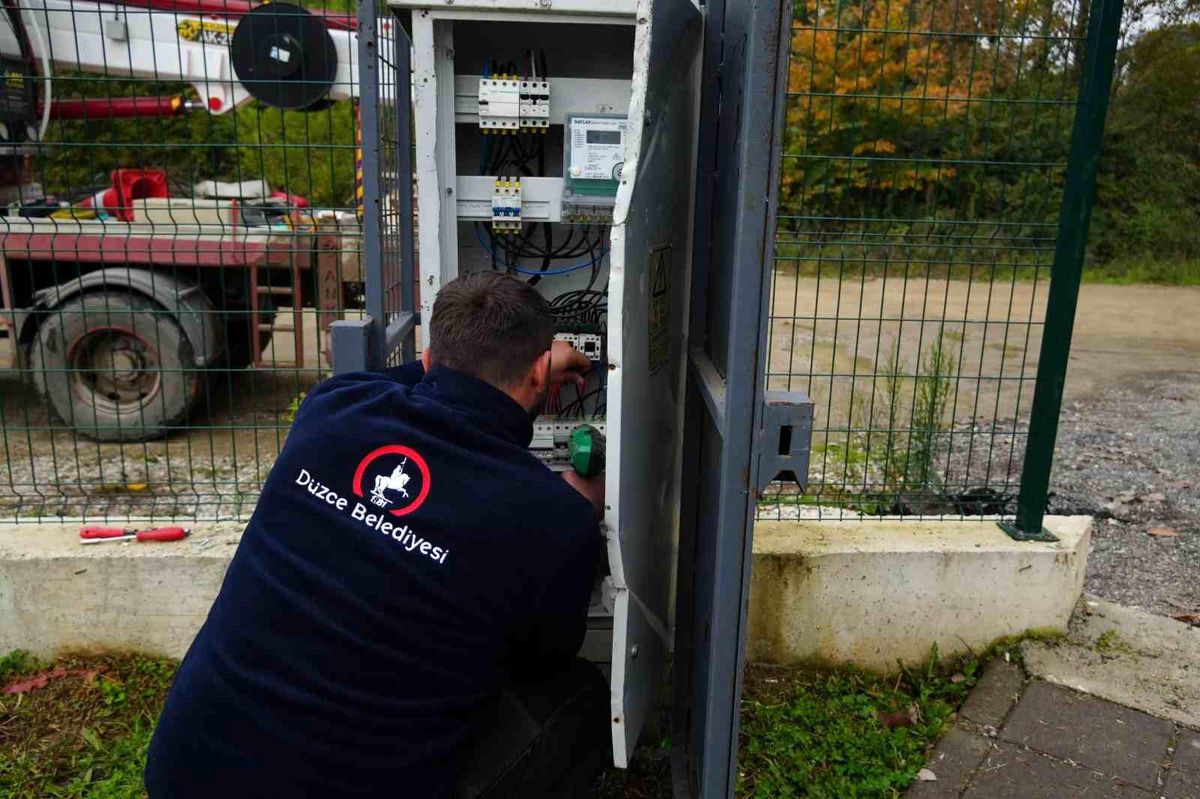 Düzce\'deki Elektrik Panosu Onuncu Kez Parçalandı