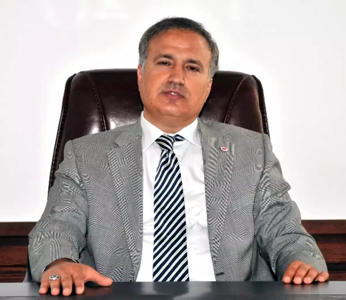 Prof. Dr. Özkan\'a Hapis Cezası