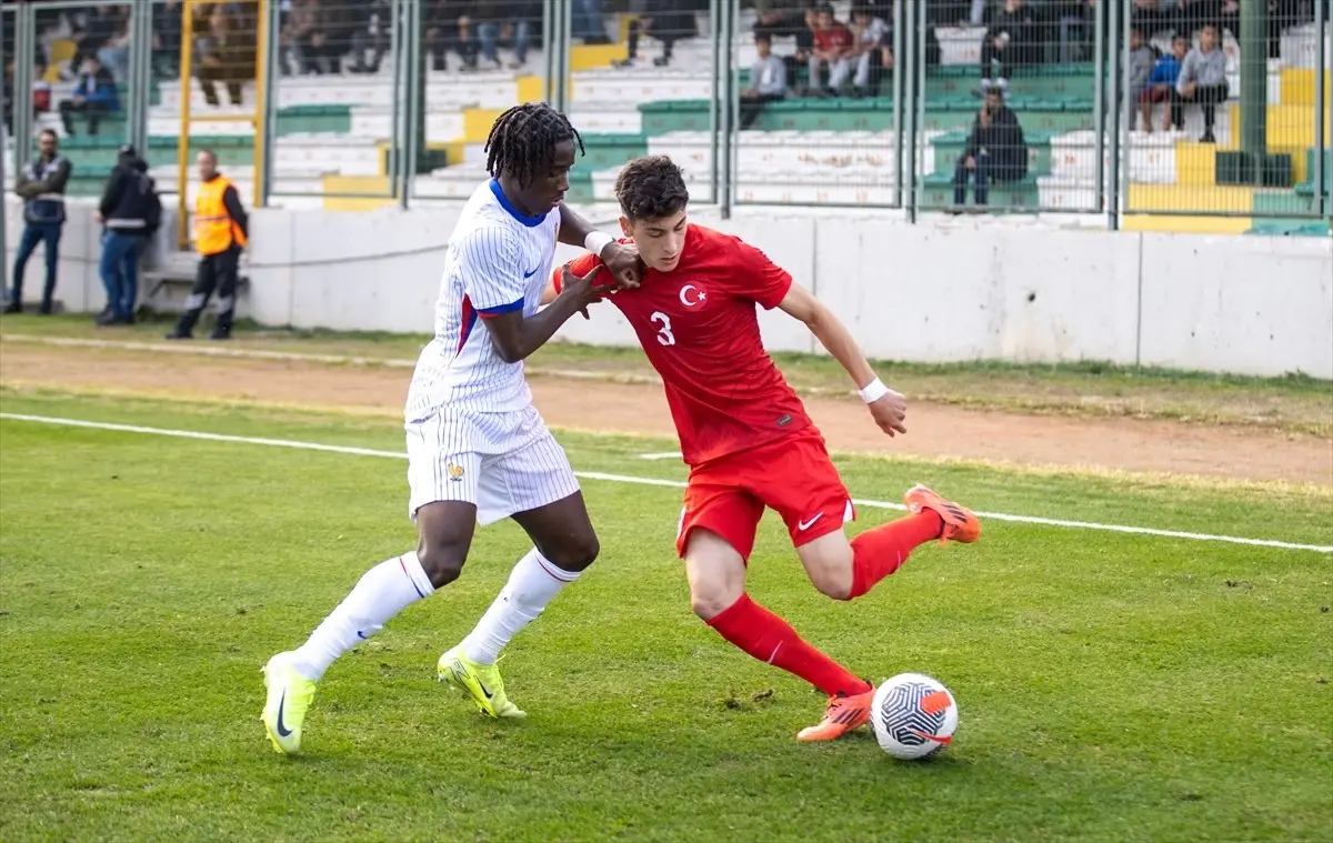 U18 Milli Takım, Fransa\'yı 1-0 Yendi