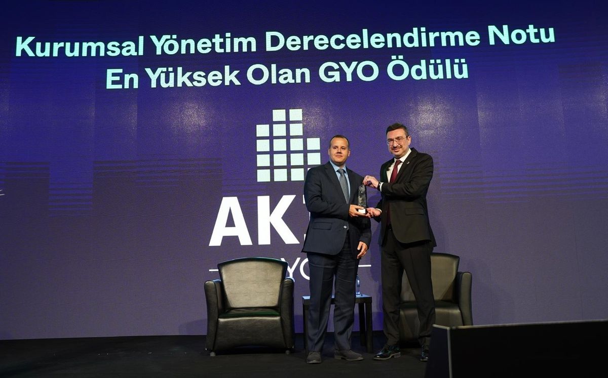 Akiş GYO\'ya Kurumsal Yönetim Ödülü