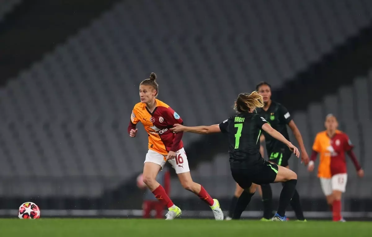 Galatasaray, Wolfsburg\'a 5-0 yenildi