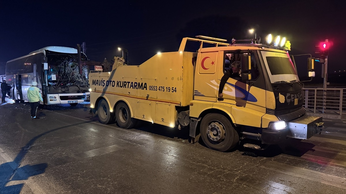 Kayseri\'de Kaza: 2 Yaralı