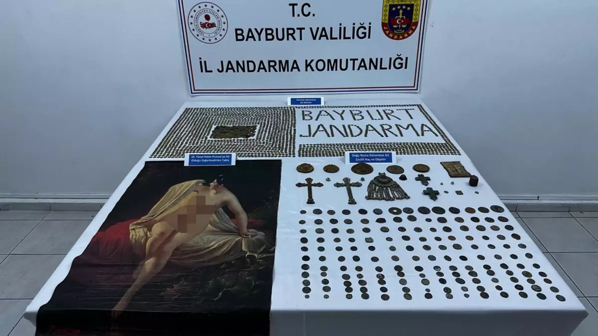 Bayburt\'ta dünyaca ünlü ressam Belloli\'ye ait tablo ele geçirildi