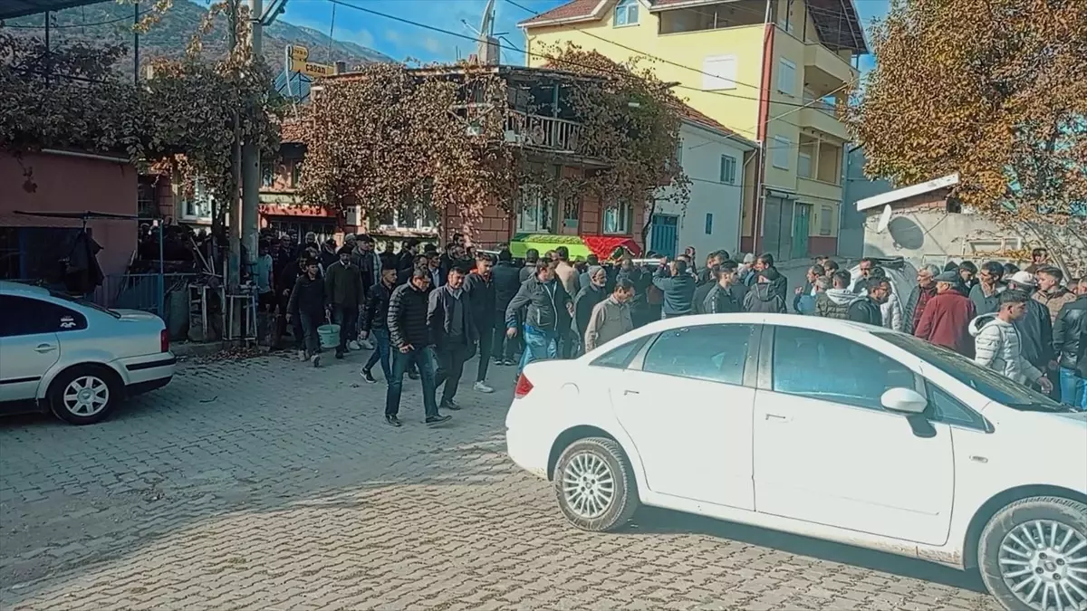 Burdur\'da Motosiklet Kazası: Genç Sürücü Hayatını Kaybetti