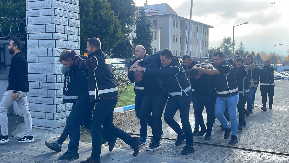 Düzce\'de Gasbetme Operasyonu: 7 Gözaltı