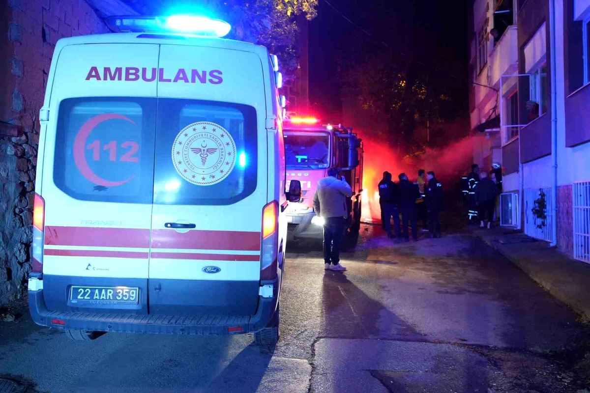 Edirne\'de Apartmanda Yangın