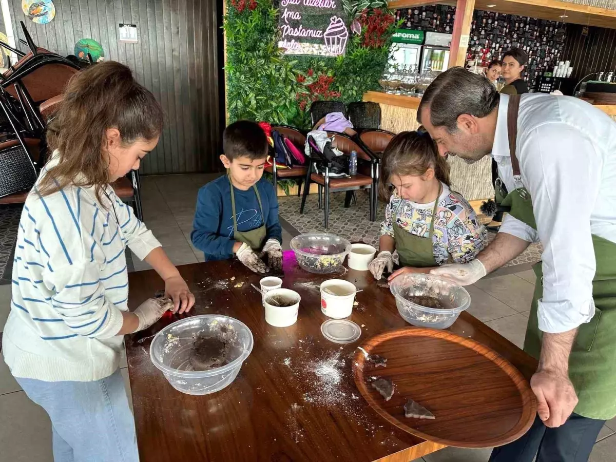 Gürsu Belediyesi\'nden Çocuklara Kurabiye Yapma Atölyesi