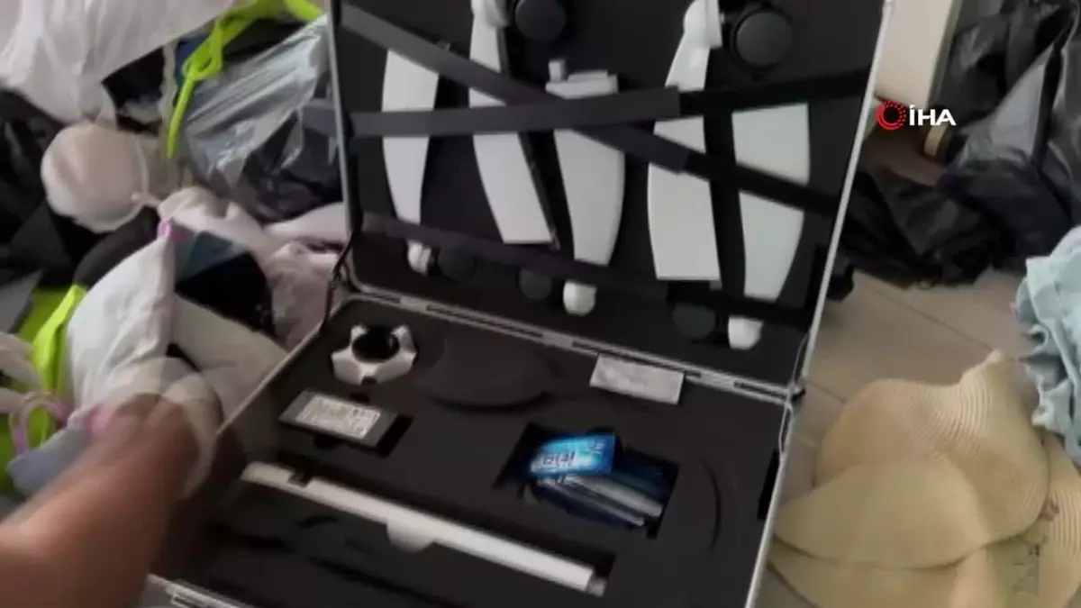 VIP Araçta Botoks Yapan Dolandırıcıya Gözaltı