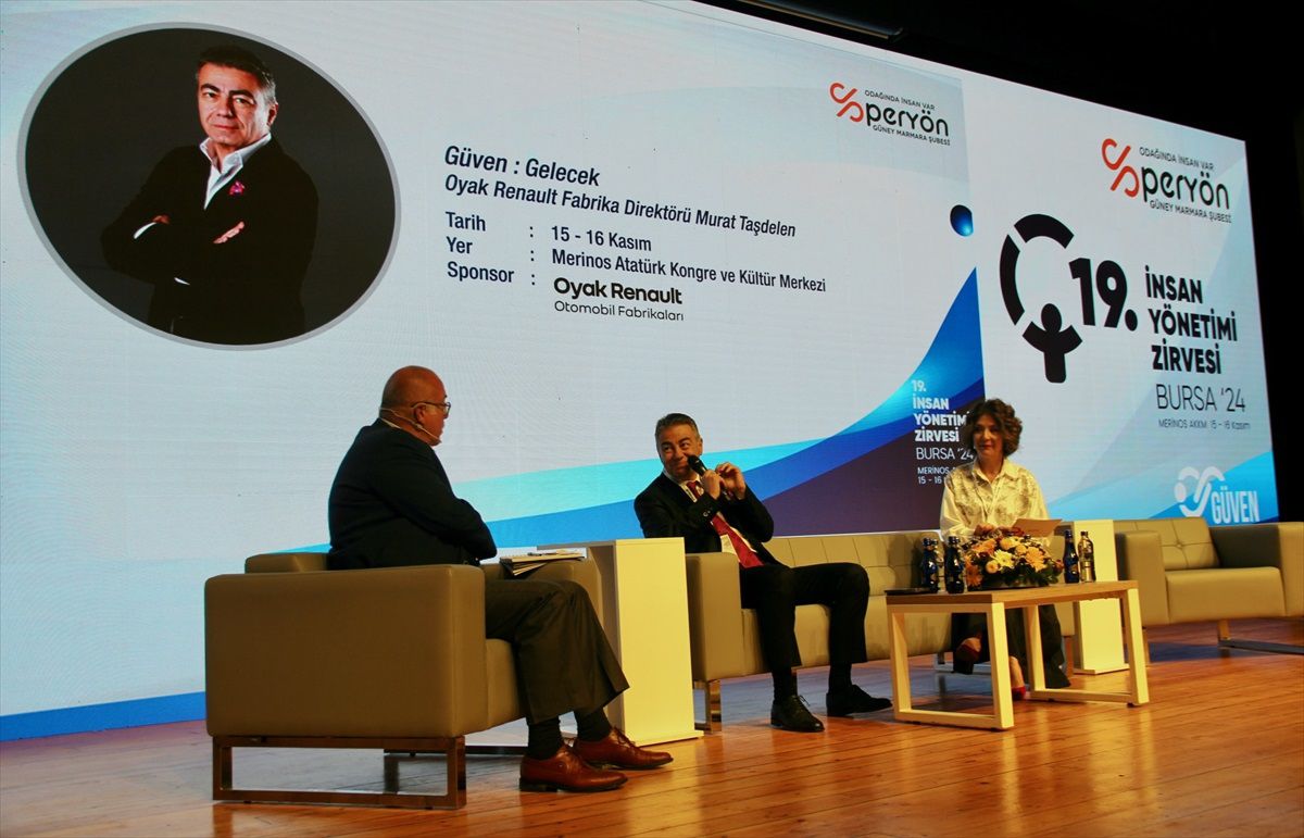 İnsan Yönetimi Zirvesi Başladı