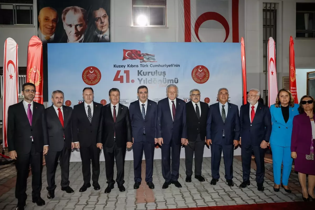 Türkiye, KKTC\'nin Yanında!