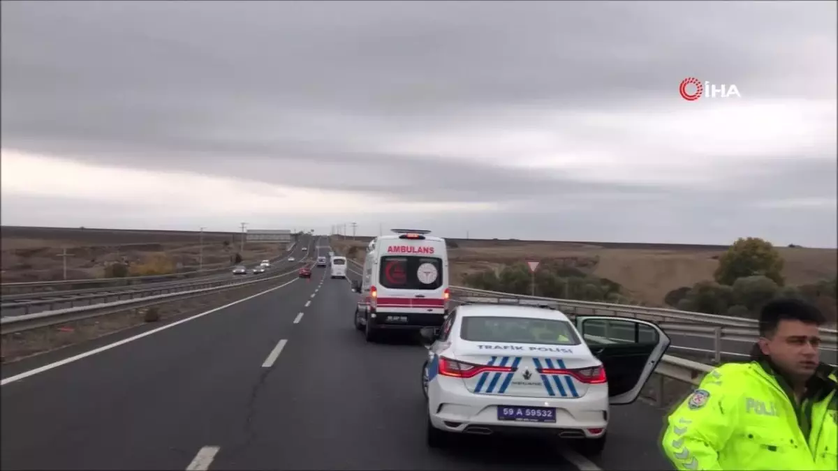 Çorlu\'da Trafik Kazası: 2 Yaralı