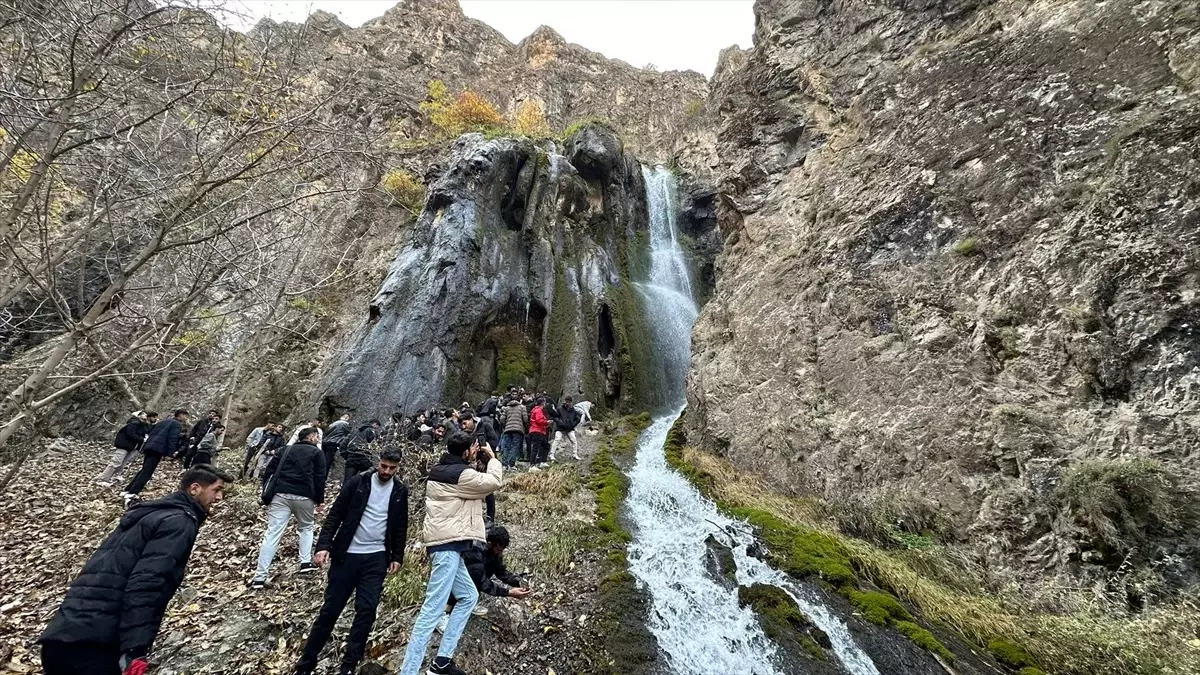 Hakkari\'de Gençlik Kampı Düzenlendi