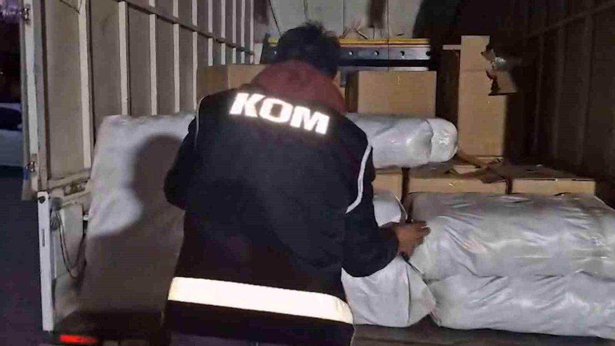 Kayseri\'de 821 kg Kaçak Tütün Ele Geçirildi