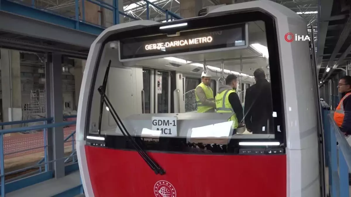 Kocaeli\'nin İlk Metrosunda Deneme Sürüşü Gerçekleşti