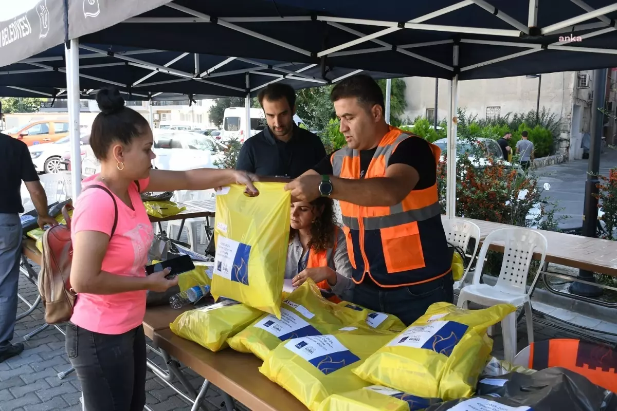 Kuşadası Belediyesi\'nden Öğrencilere Destek Projeleri