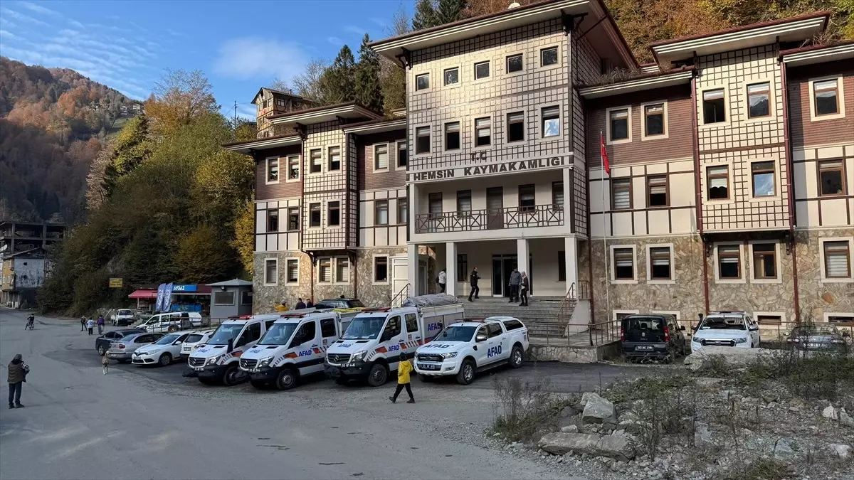 Rize Hemşin\'de 4,7 Büyüklüğünde Deprem