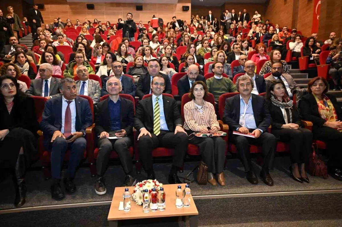 Şişli Belediyesi tarafından "Çocukların güvende olduğu bir kent için ortak akıl çalıştayı" gerçekleşti