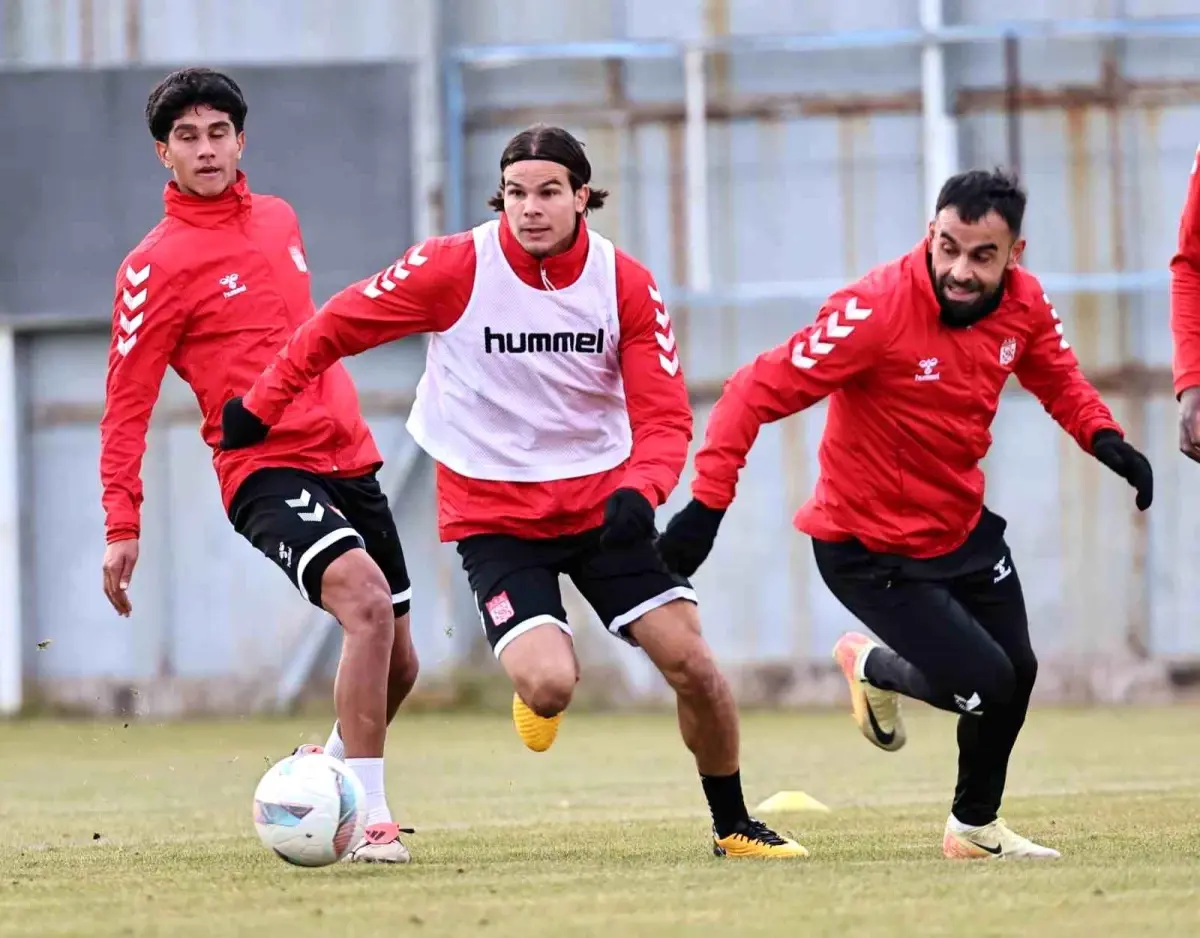 Sivasspor Kasımpaşa Maçına Hazırlanıyor