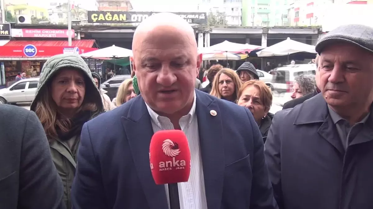 CHP Artvin Milletvekili Bayraktutan: "Esnaf Bu Yıl Daha Büyük Travmalar Yaşıyor"