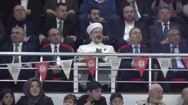 Diyanet İşleri Başkanı Ali Erbaş, Kudüs'teki katliamlar için İslam dünyasına çağrıda bulundu