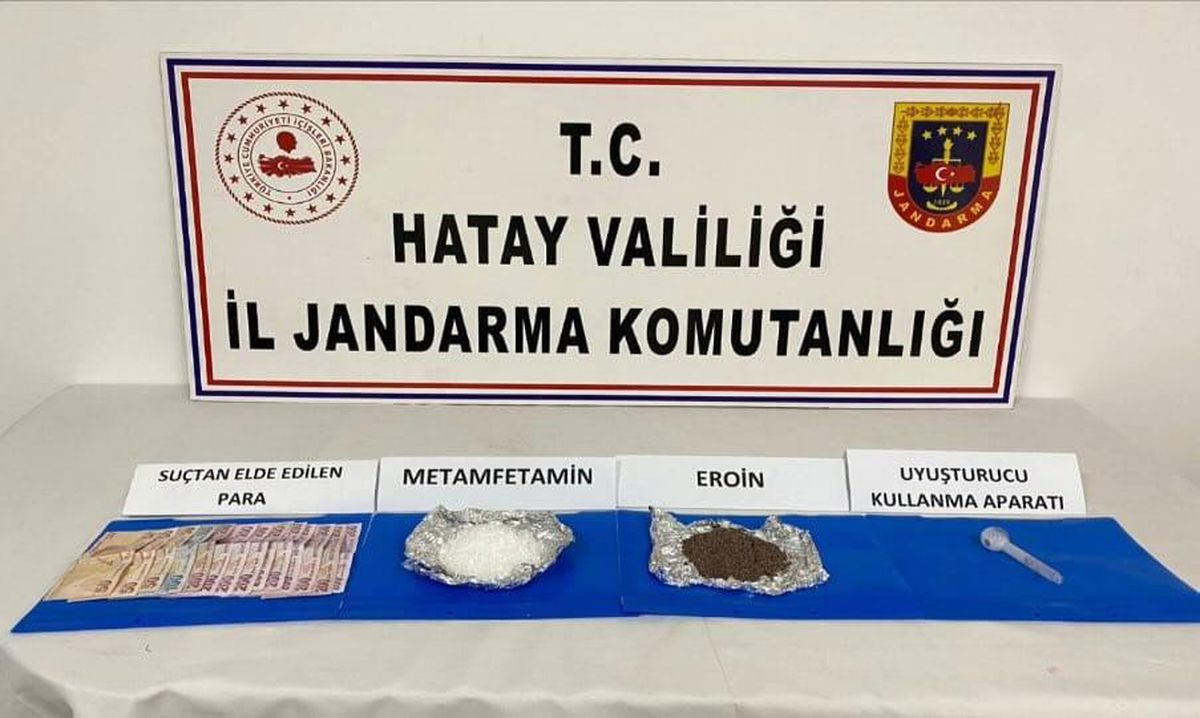 Hatay\'da Uyuşturucu ve Silah Operasyonu