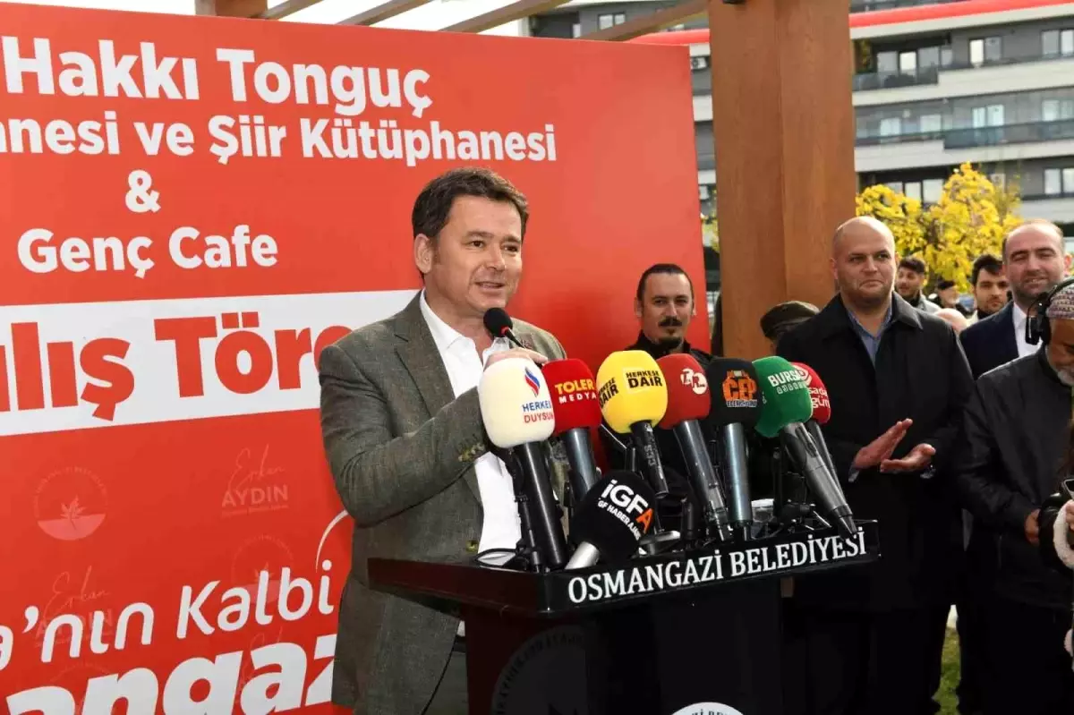 İsmail Hakkı Tonguç Bağış ve Şiir Kütüphanesi ile Genç Kafe açıldı