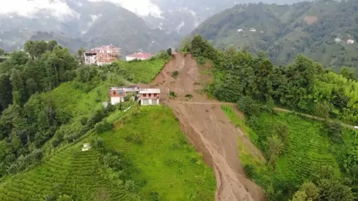 Rize\'de meydana gelen deprem sonrası uzmanlardan kritik uyarı