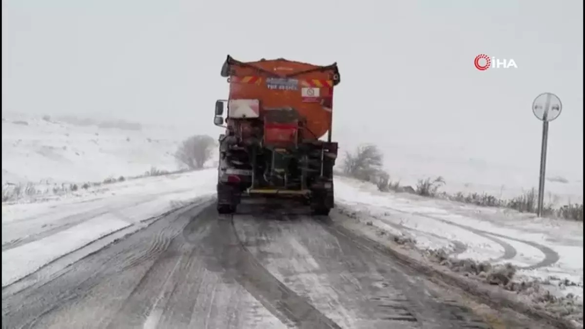 Ardahan\'da Kar ve Buzlanma Fırtınası