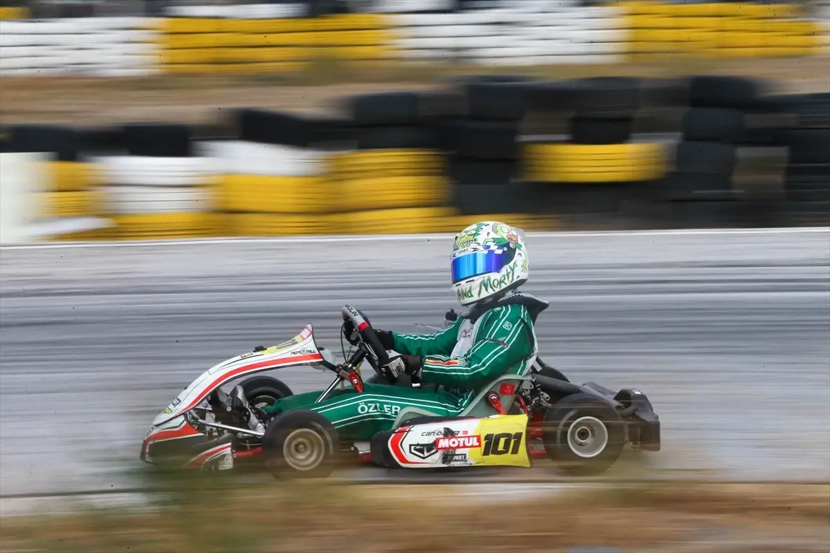 Uşak\'ta Karting Şampiyonası Heyecanı