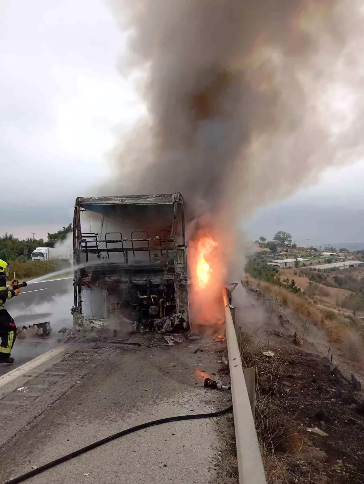 Samsun-Adana seferindeki otobüs yangını yolcuları korkuttu