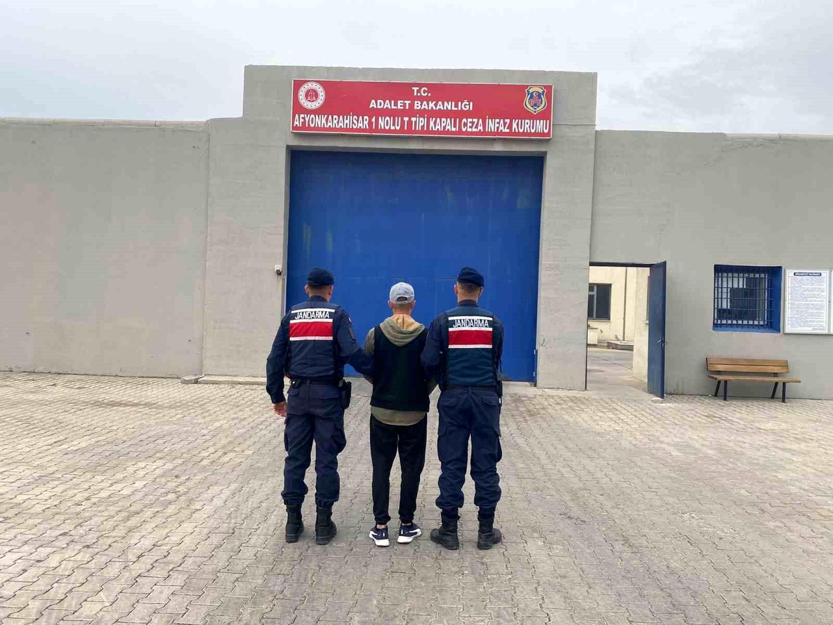 Cinsel İstismar Zanlısı Afyonkarahisar\'da Yakalandı