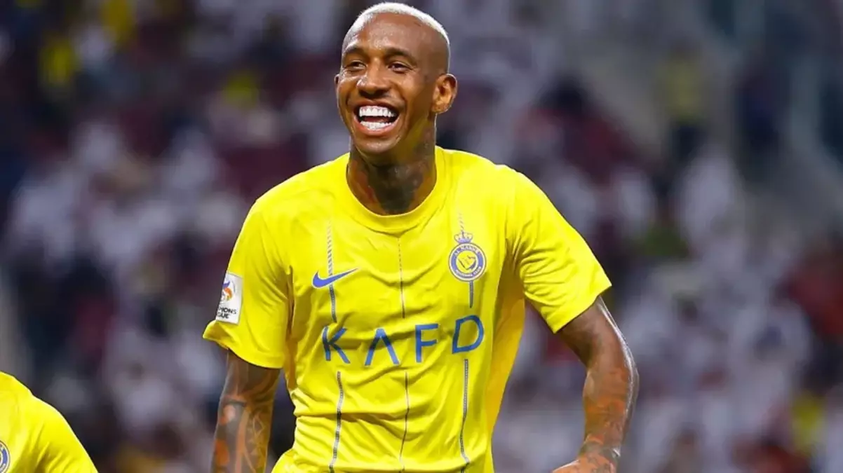 Anderson Talisca Fenerbahçe\'ye imzayı atıyor