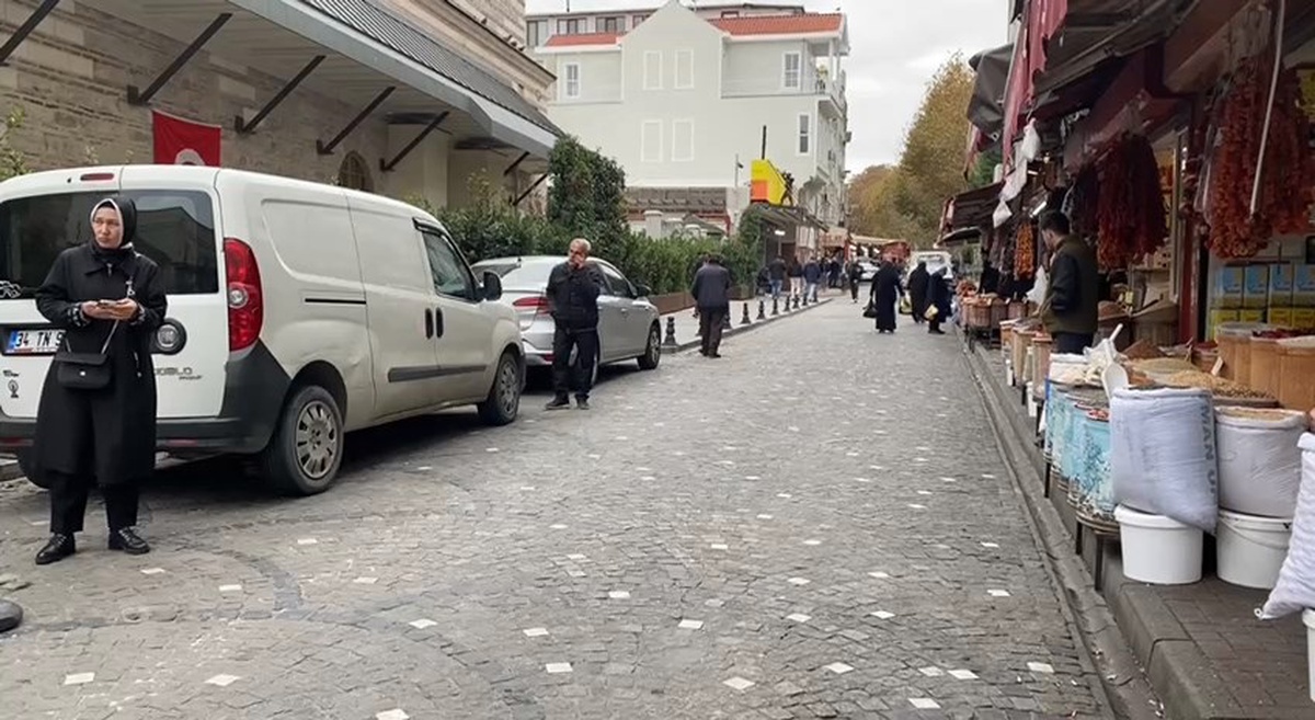 Fatih\'te Silahlı Saldırı: Bir Kişi Yaralandı