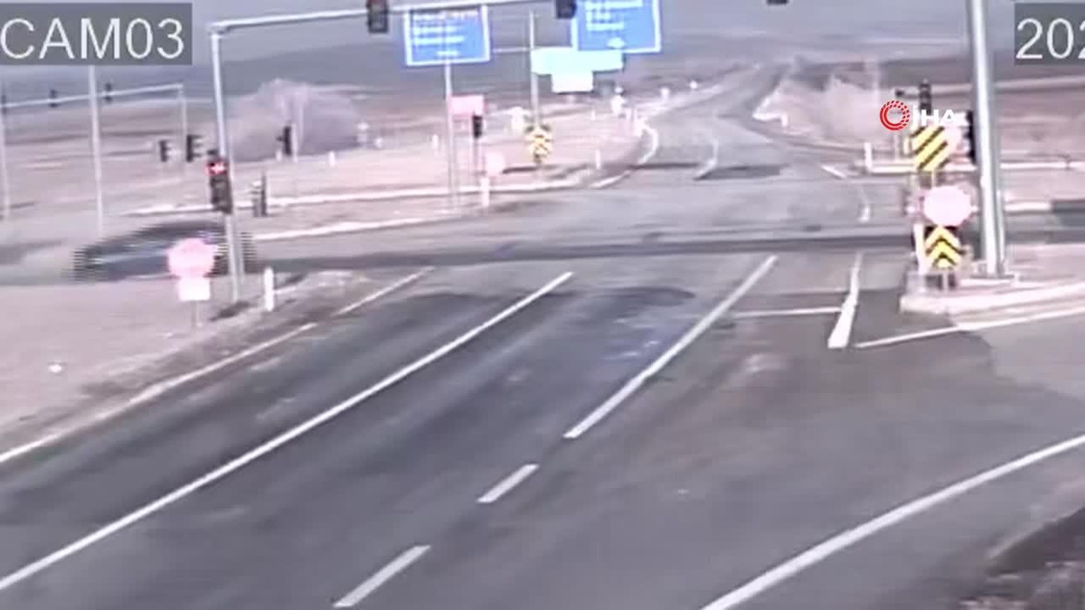 Çorum\'da Trafik Kazası: 4 Yaralı