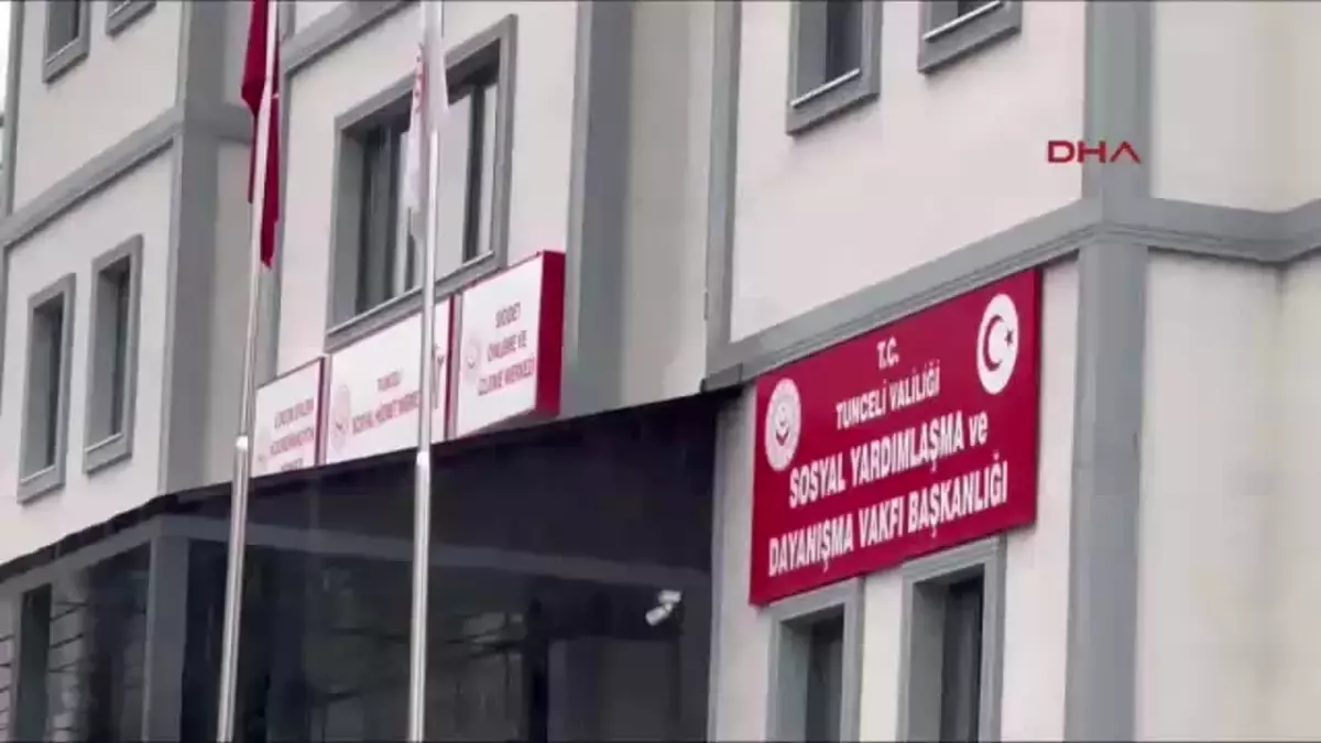 Kurum çalışanı kadınlarla \'yakınlık\' kurduğu mesajları ortaya çıkan müdür açığa alındı