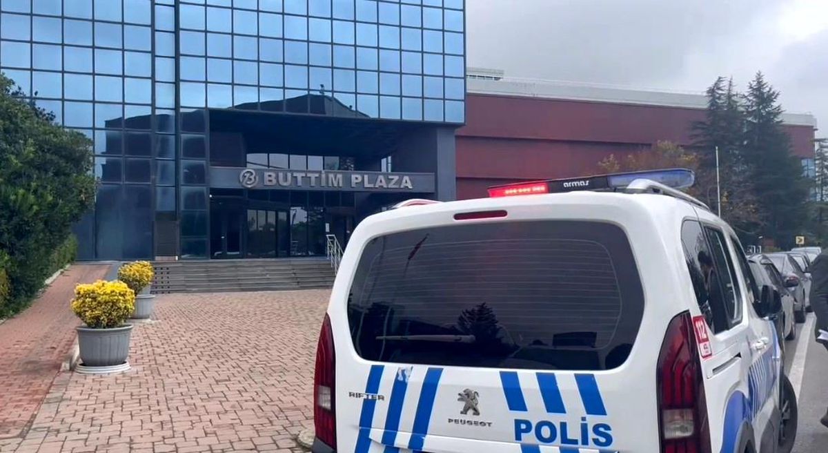 Bursa\'da silahlı saldırı: Gasp ve kaçış