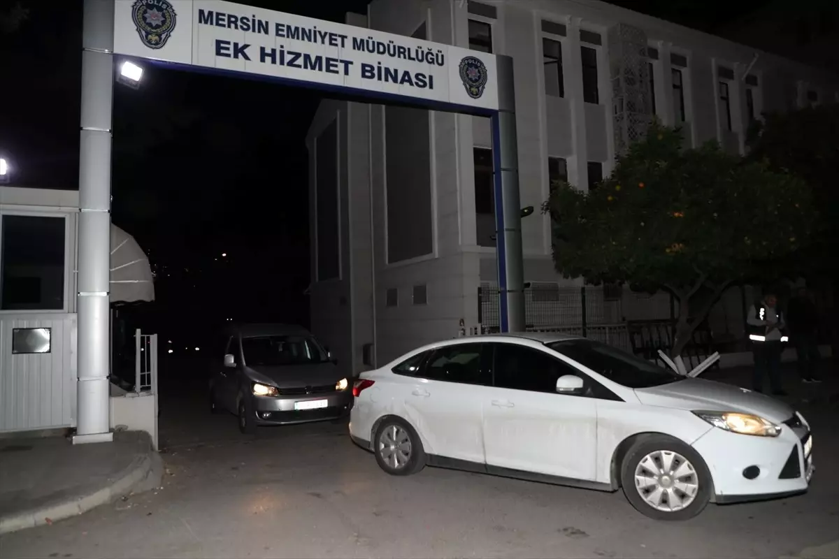 Mersin\'de Operasyon: 49 Hükümlü ve 19 Şüpheli Yakalandı