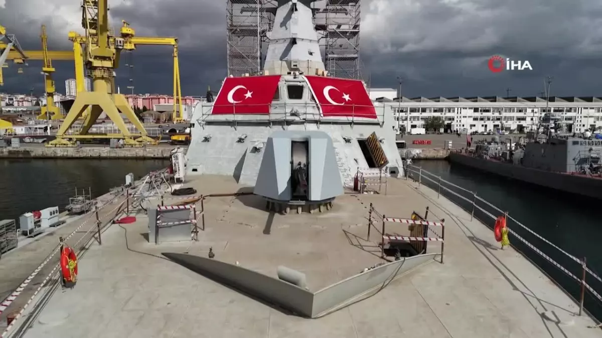 Milli Karakol Gemisi TCG AKHİSAR