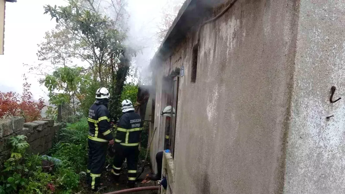 Zonguldak\'ta Yangın: 71 Yaşındaki Adam Hayatını Kaybetti