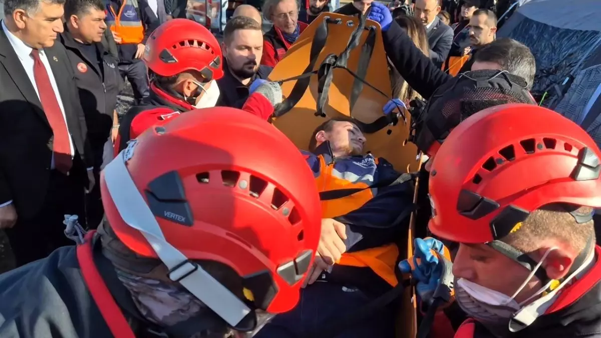 Tekirdağ\'da Gerçekleşen Deprem Tatbikatı Nefes Kesti