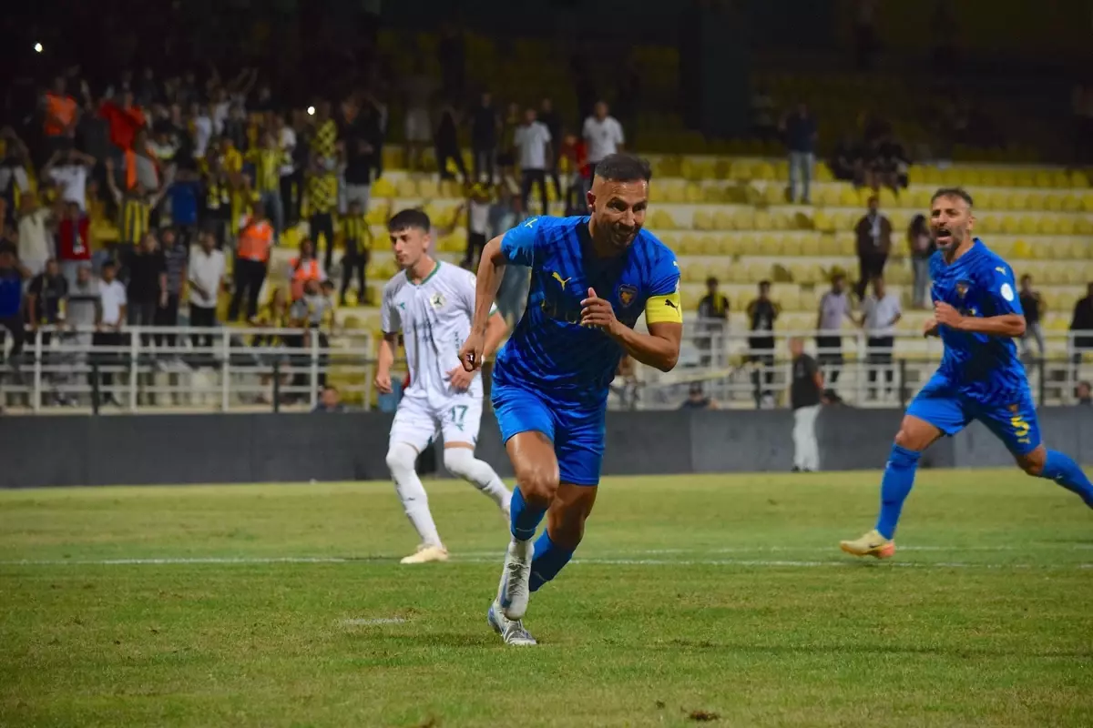 Yasin Öztekin, Bucaspor 1928\'de Gol Krallığında Zirvede