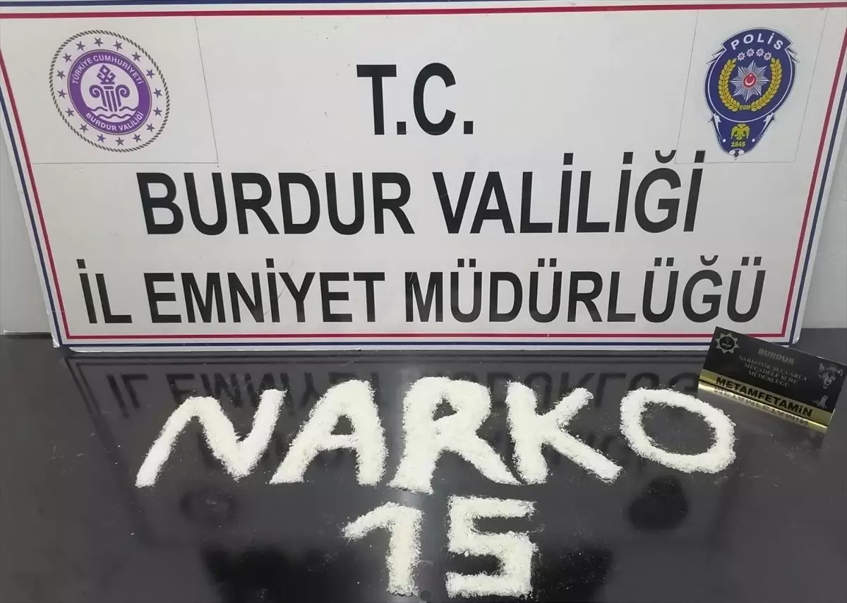 Burdur\'da Uyuşturucu Operasyonu: 5 Tutuklama