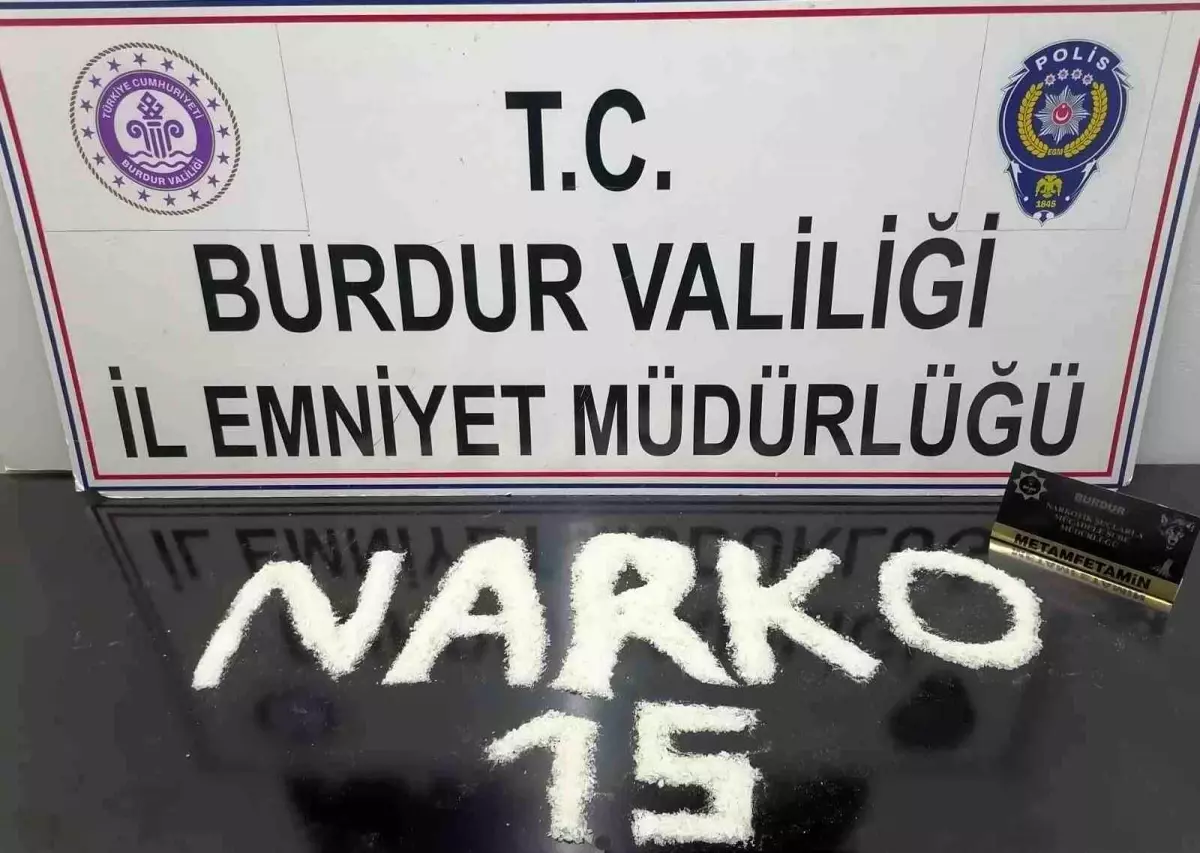 Burdur\'da Uyuşturucu Operasyonu: 3 Tutuklama