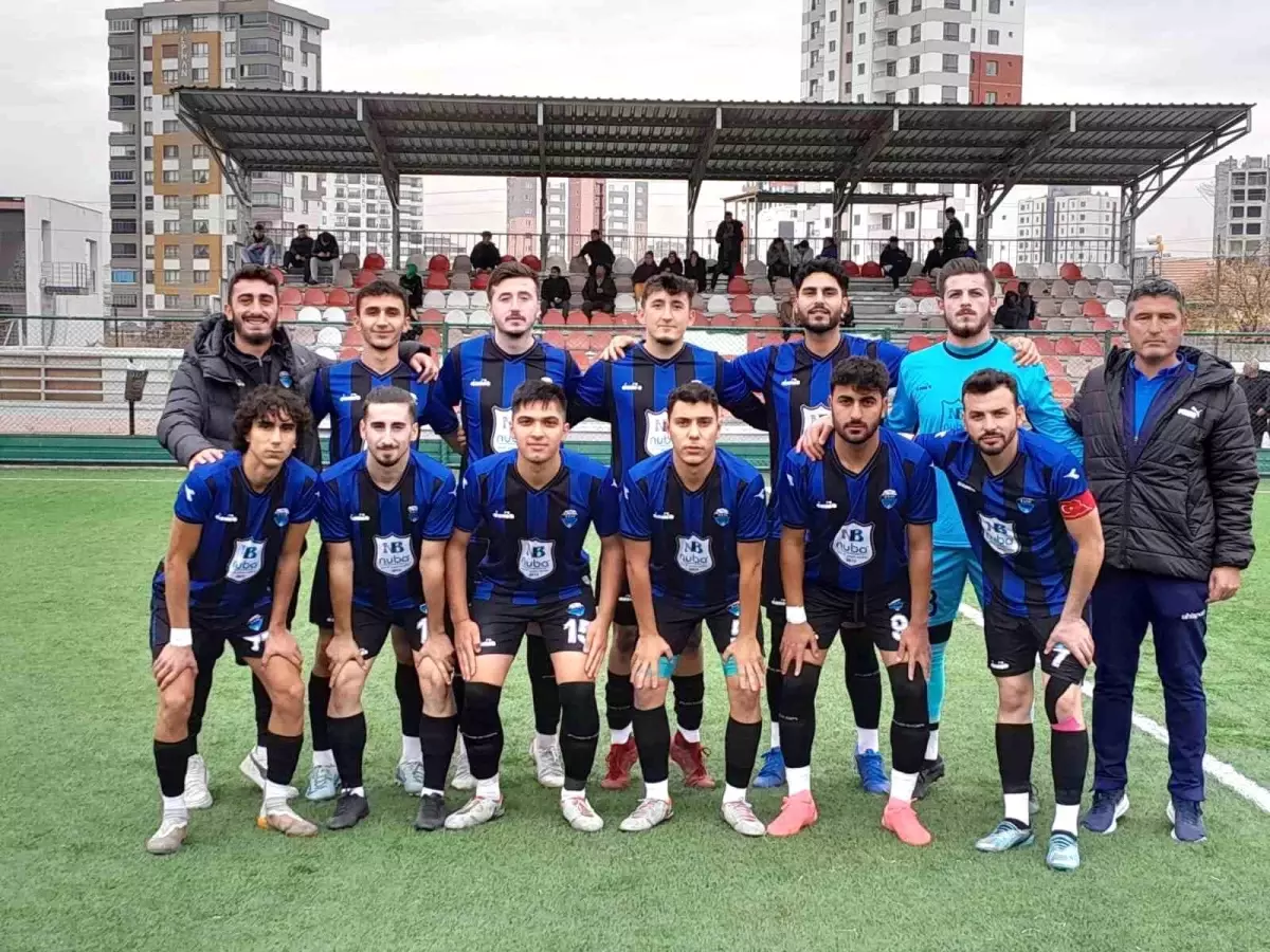 Kayseri Atletikspor Farkla Kazandı