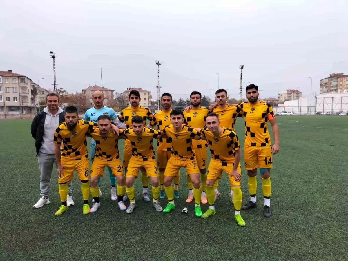 Kocasinan Şimşekspor Zirvede