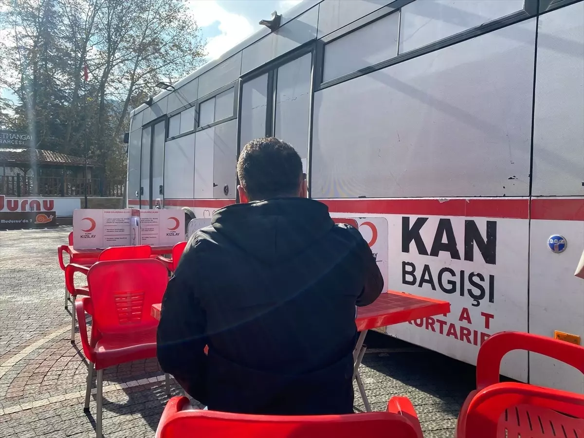 Mudurnu\'da Kan Bağışı Kampanyası