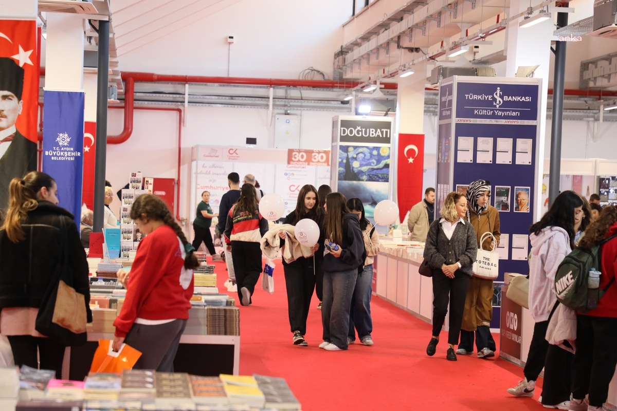 Aydın Kitap Fuarı Yoğun İlgiyle Devam Ediyor