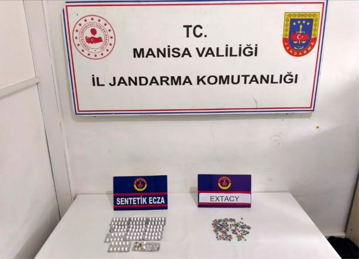 Manisa\'da Uyuşturucu Operasyonu