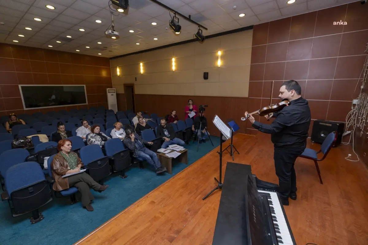 Mersin Büyükşehir Belediyesi 31 Sanatçı Alımına Gidiyor