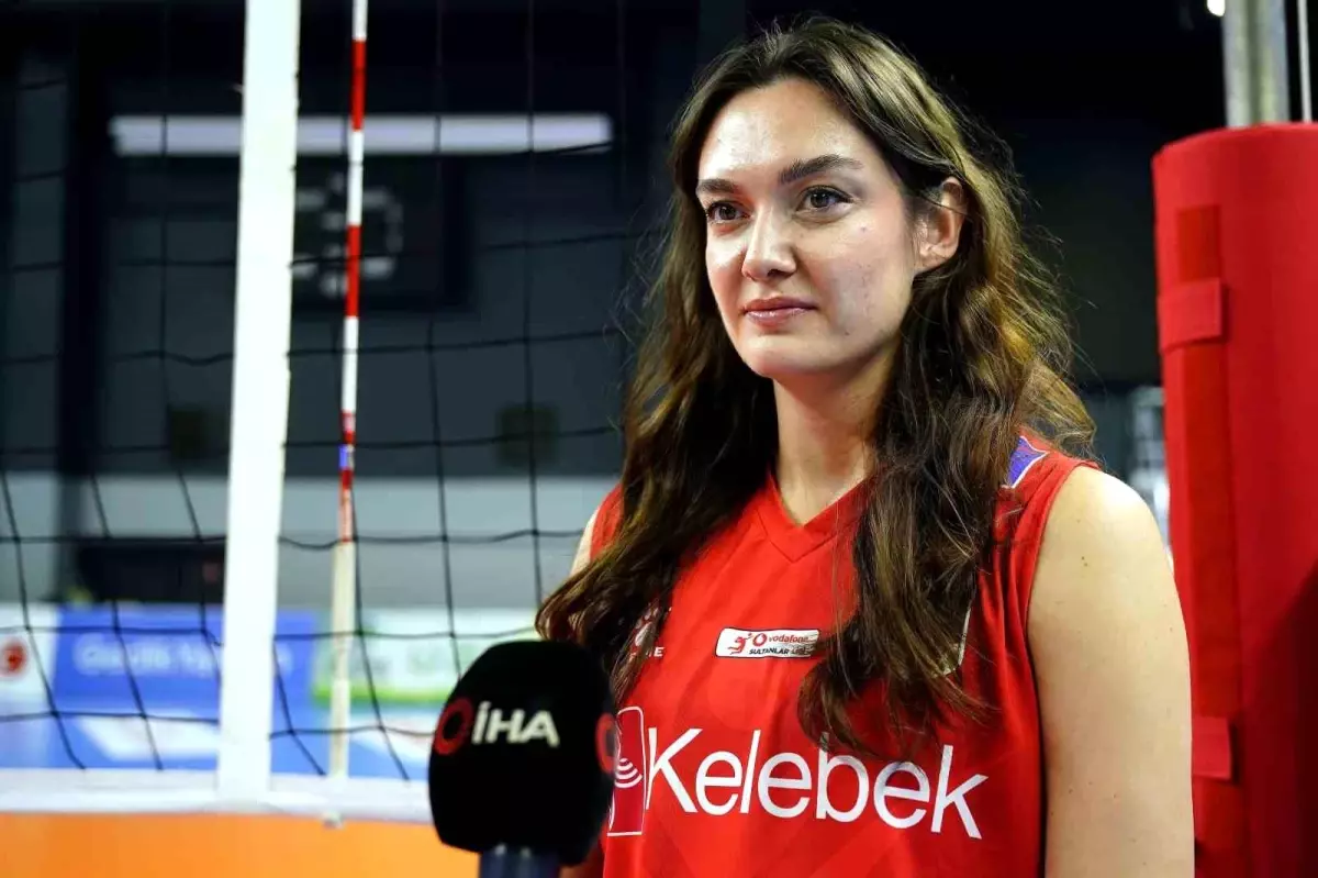 Özge Nur Çetiner: \'Hedeflerimiz Yüksek, Bahçelievler Halkı Voleybola Duyarlı\'